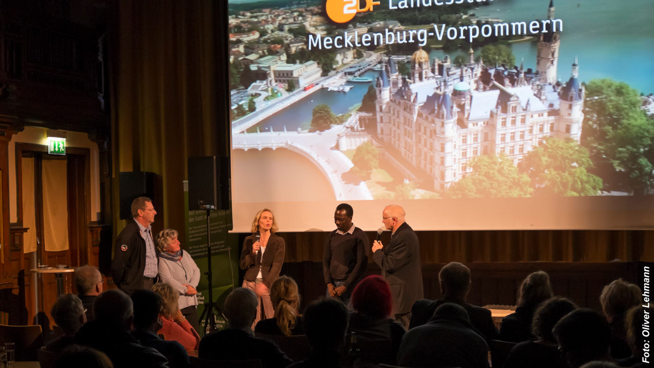 Nebenan in Afrika – auf dem Filmkunstfest