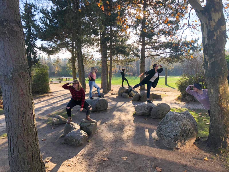 1. Platz | Kati Kaczmarek, Lea Elen Diller, Marie-Luise Tredup, Johanna Topfstedt, Jördis Eckner „I‘ve been lookin‘ for freedom“ - „Freiheit erstreckt sich in viele Richtungen. Manchmal müssen wir suchen, um zu sie finden“