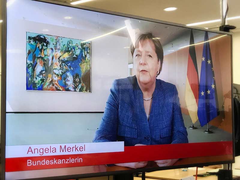 „Mit ihren vielen Haupt- & Ehrenamtlichen steht die Arbeiterwohlfahrt Tag für Tag im Dienst der Menschlichkeit. (…) So vielfältig sich die Wohlfahrtspflege zeigt, so wertvoll ist sie auch für unsere Gesellschaft.“ - Bundeskanzlerin Angela Merkel.